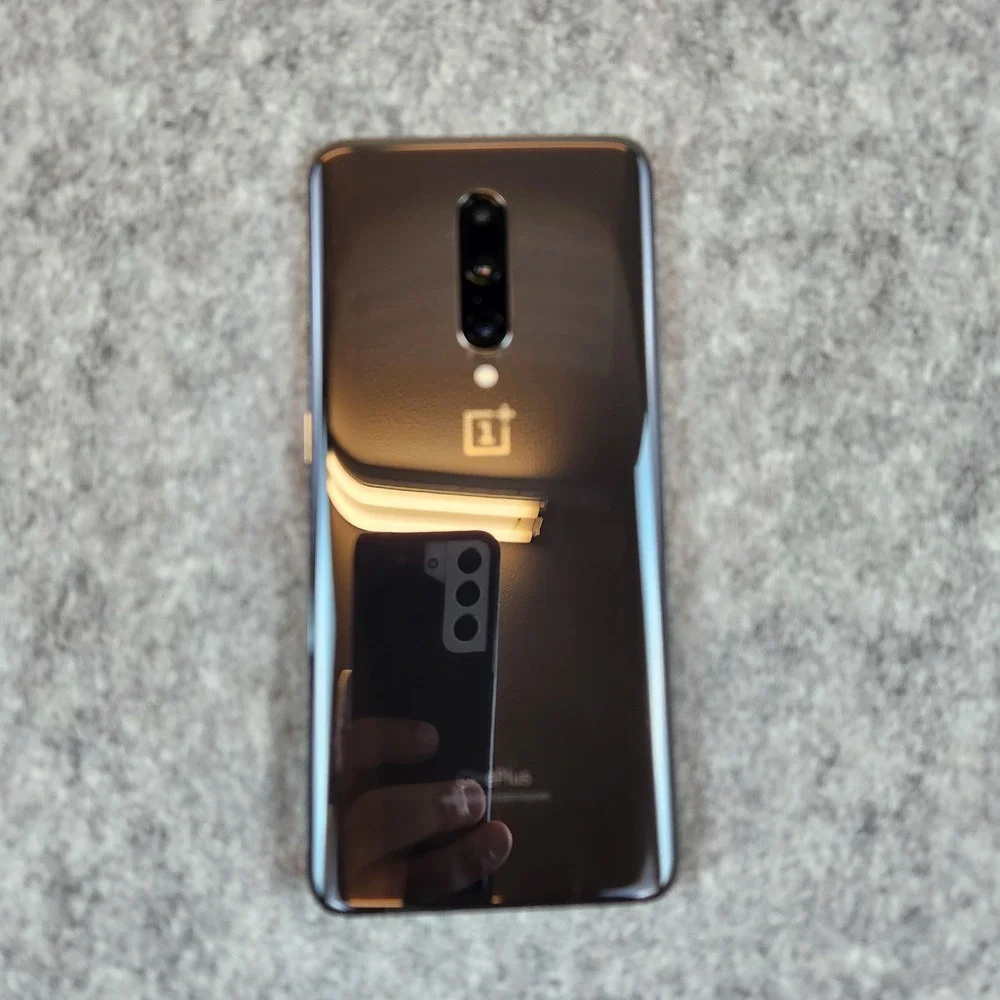 OnePlus 7 Pro Smartphone  Gray T-Mobile Android FOR PARTS ONLY